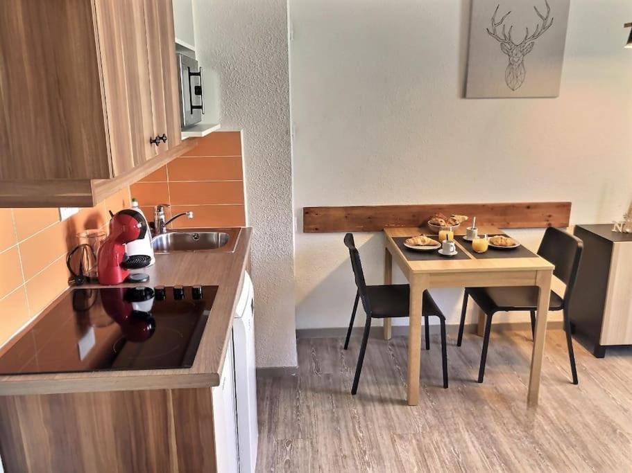 *Nouveau* Pied Des Pistes * Piscine Ext. Chauffee* Alpe d'Huez Exterior photo